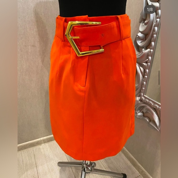 Bottega Veneta podium collection Vibrant Orange Skirt with Bold Belt - Picture 2 of 7